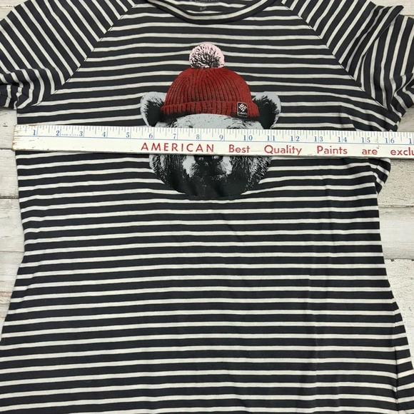 Columbia Gray Striped Top Unbearable Bear Graphic 3/4 Raglan Sleeves Size Small - Picture 6 of 10